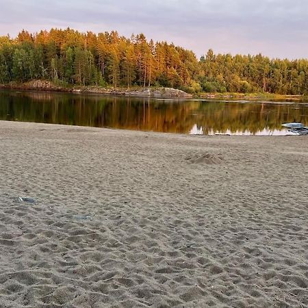 Attraktiv & Smart Funkishytte Pa Nes Strandhager. Årnes Zewnętrze zdjęcie