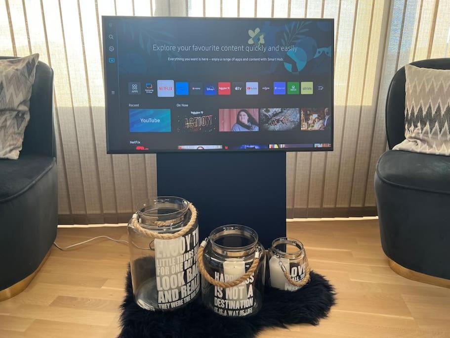 Attraktiv & Smart Funkishytte Pa Nes Strandhager. Årnes Zewnętrze zdjęcie