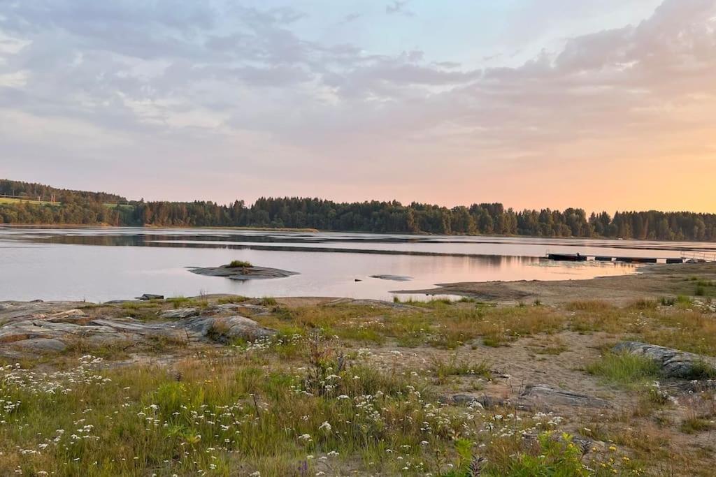 Attraktiv & Smart Funkishytte Pa Nes Strandhager. Årnes Zewnętrze zdjęcie